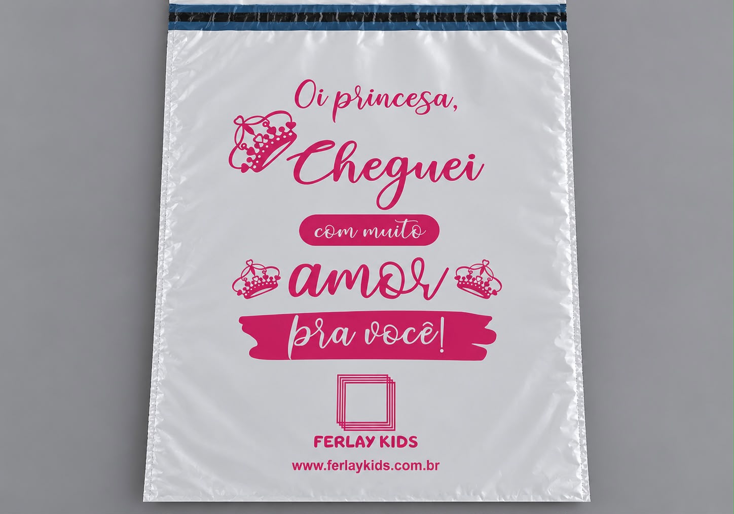 Envelope E - Commerce Personalizado, Ideal para envio de produtos de forma Prática e Segura, O envelope e - commerce Personalizado Valoriza a sua marca e proporciona na uma experiência especial aos seus clientes. Leve, resistente e funcional, é perfeito para lojas virtuais de roupas, acessórios e diversos segmentos. Personalize com a identidade visual da sua empresa e destaque sua marca em cada Entrega!